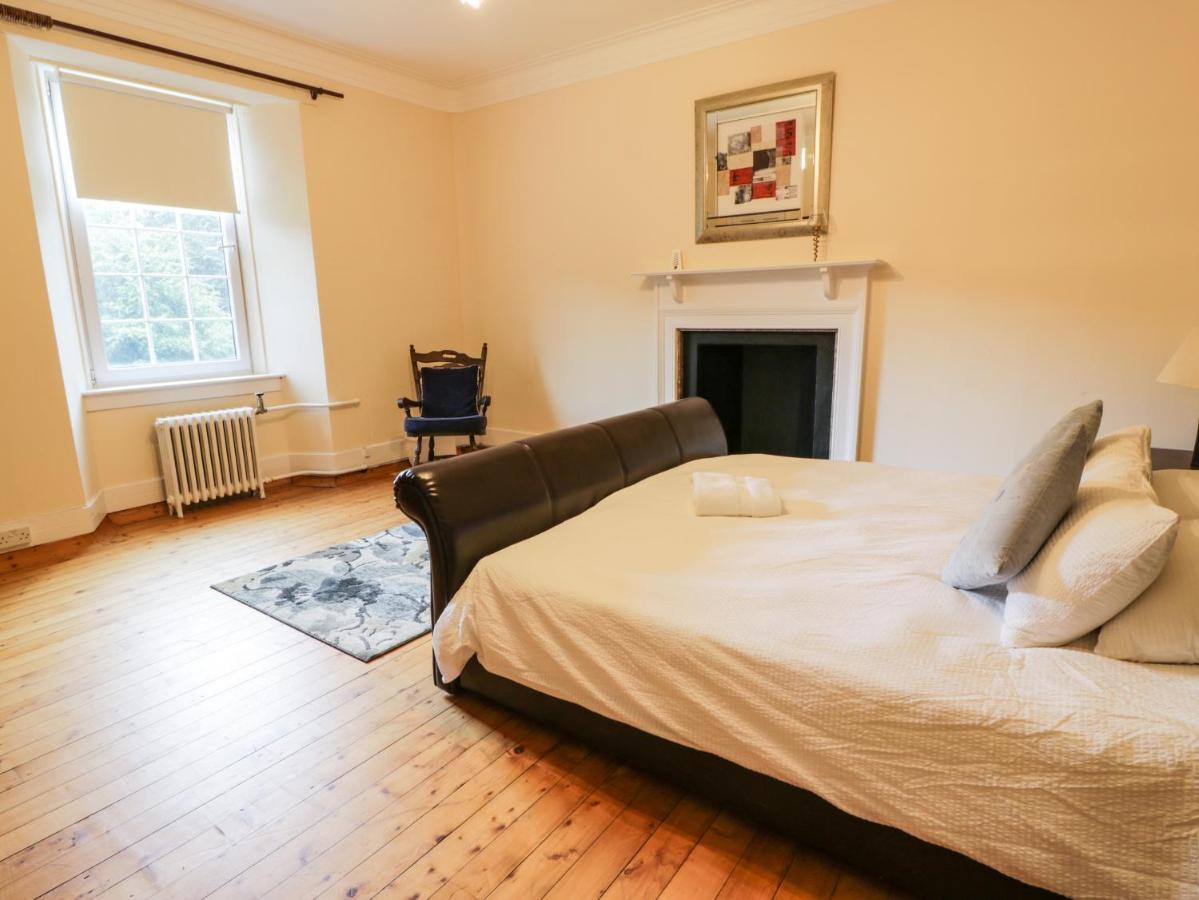 Auchentroig House Apartment Стърлинг Екстериор снимка